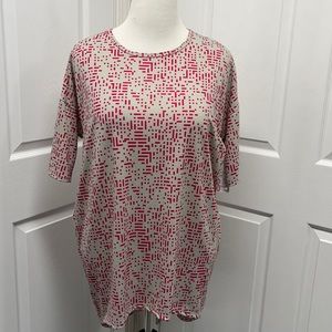 LuLaRoe New Small Gray & Red Irma Shirt NWT